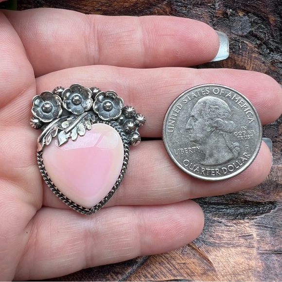 925 Sterling Silver Queen Conch Heart Floral Ring Size 8 Southwestern Statement - Picture 8 of 11